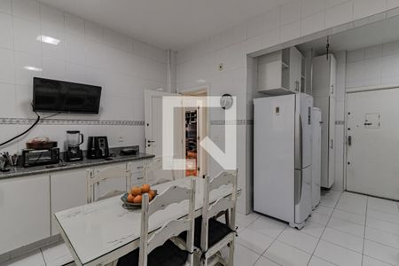 Cozinha de apartamento à venda com 5 quartos, 270m² em Copacabana, Rio de Janeiro