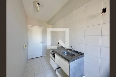Cozinha de apartamento à venda com 3 quartos, 70m² em Vila Leonor, Guarulhos