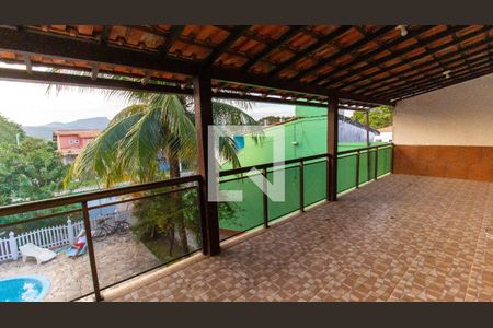 Área Externa de casa à venda com 3 quartos, 680m² em Itaipu, Niterói