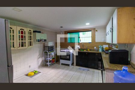 Cozinha de casa à venda com 3 quartos, 680m² em Itaipu, Niterói