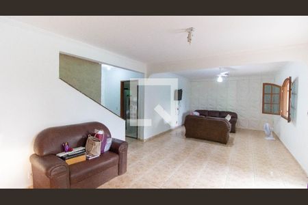 Sala de casa à venda com 3 quartos, 680m² em Itaipu, Niterói
