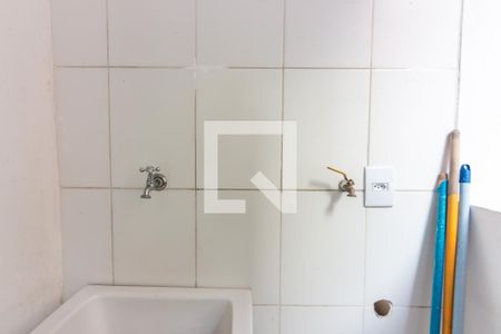 Área de Serviço de apartamento para alugar com 2 quartos, 48m² em Padroeira, Osasco