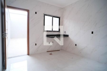 Cozinha de casa à venda com 2 quartos, 79m² em Vila Uniao (zona Leste), São Paulo
