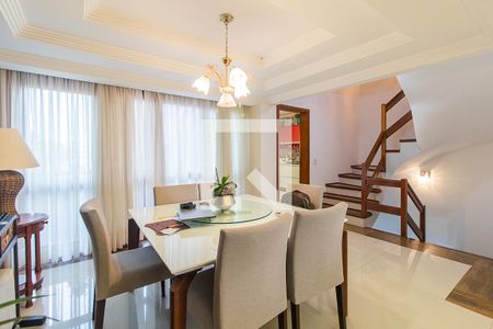 Sala de casa de condomínio à venda com 3 quartos, 382m² em Cristal, Porto Alegre