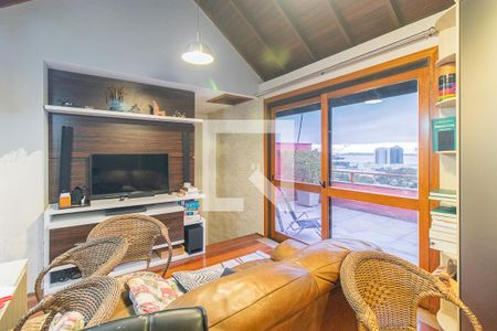 Sala 2 de casa de condomínio à venda com 3 quartos, 382m² em Cristal, Porto Alegre