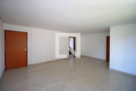 Sala de apartamento à venda com 4 quartos, 135m² em Serra, Belo Horizonte
