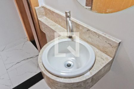 Lavabo de casa à venda com 3 quartos, 110m² em Parque Sao Domingos, São Paulo