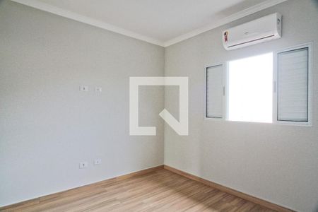 Quarto 1 de casa à venda com 3 quartos, 110m² em Parque Sao Domingos, São Paulo