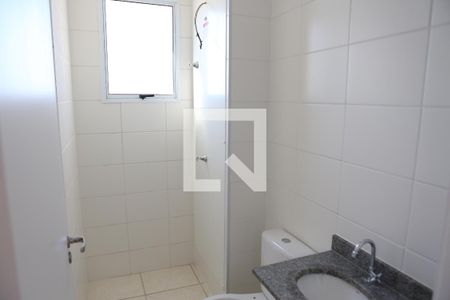 Banheiro Social de apartamento à venda com 2 quartos, 52m² em Novo Riacho, Contagem