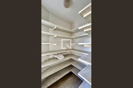 rouparia de apartamento à venda com 4 quartos, 380m² em Santa Lúcia, Belo Horizonte