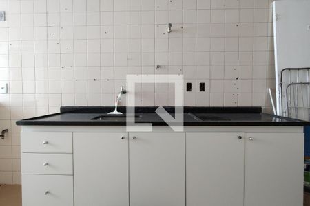 Cozinha  de apartamento à venda com 3 quartos, 69m² em Jacarepaguá, Rio de Janeiro