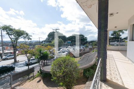 Edícula de casa à venda com 5 quartos, 1000m² em São Luiz, Belo Horizonte