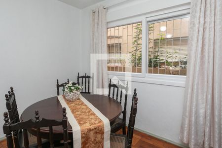 Quarto 1 de apartamento à venda com 3 quartos, 85m² em Petrópolis, Porto Alegre