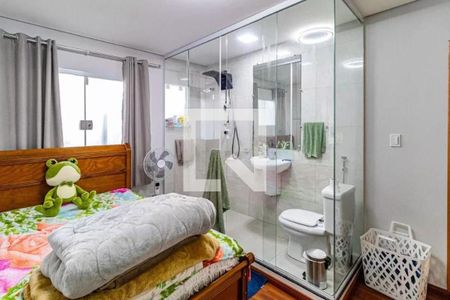 Casa à venda com 3 quartos, 180m² em Jardim Esmeralda, São Paulo