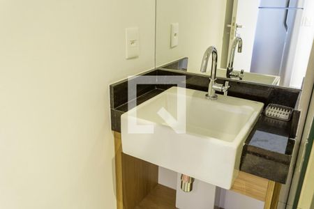 Banheiro de kitnet/studio à venda com 1 quarto, 24m² em Vila Olímpia, São Paulo