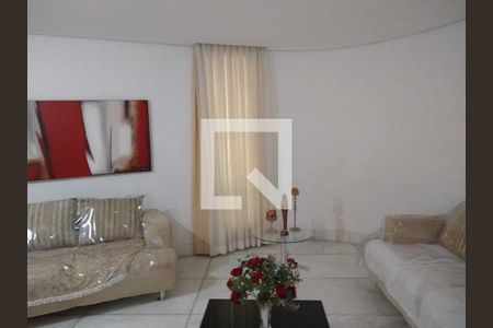 Casa para alugar com 4 quartos, 351m² em Alto Caiçaras, Belo Horizonte