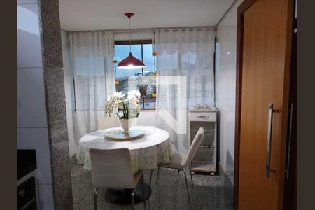 Casa para alugar com 4 quartos, 351m² em Alto Caiçaras, Belo Horizonte