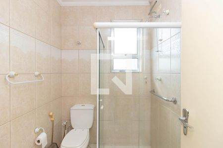 Banheiro Social de casa à venda com 5 quartos, 201m² em Vila Mazzei, São Paulo