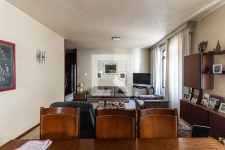 Sala de apartamento à venda com 3 quartos, 180m² em Higienópolis, São Paulo