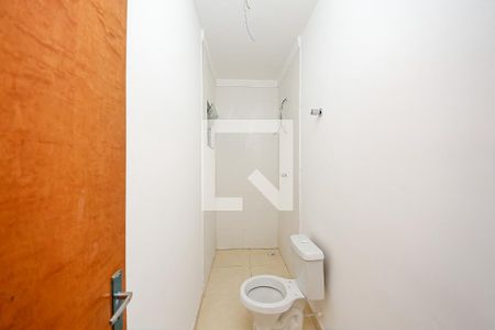 Banheiro de casa de condomínio à venda com 2 quartos, 40m² em Chácara Belenzinho, São Paulo