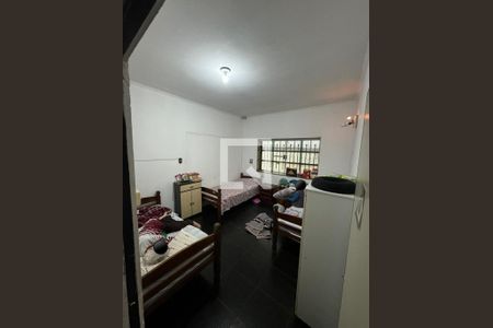 Casa à venda com 4 quartos, 400m² em Santa Terezinha, Santo André