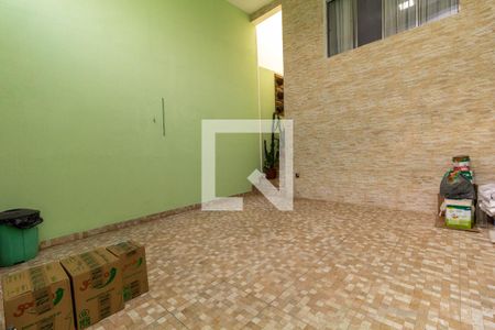 Garagem de casa à venda com 5 quartos, 250m² em Jardim Penha, São Paulo