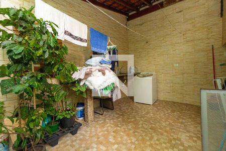 Quintal de casa à venda com 5 quartos, 250m² em Jardim Penha, São Paulo