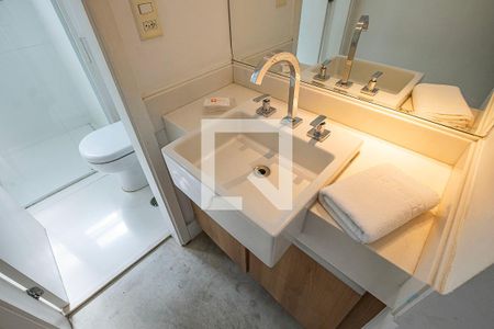 Banheiro de apartamento para alugar com 2 quartos, 50m² em Sumarezinho, São Paulo