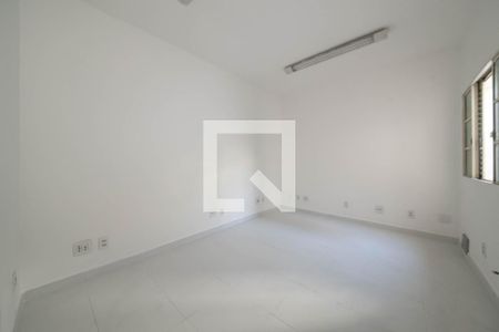 Quarto de casa à venda com 2 quartos, 43m² em Vila Guarani, São Paulo