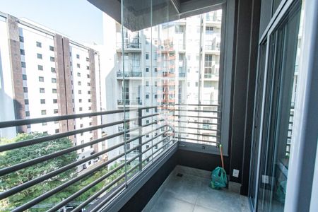 Varanda de kitnet/studio para alugar com 1 quarto, 31m² em Vila Mariana, São Paulo