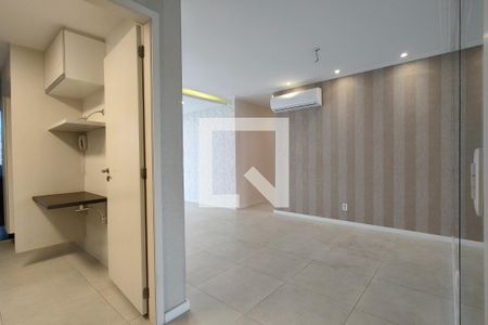 Sala de apartamento à venda com 3 quartos, 112m² em Jacarepaguá, Rio de Janeiro