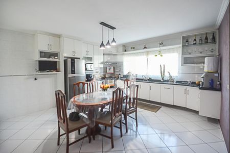 Cozinha de casa à venda com 3 quartos, 235m² em Jardim do Mar, São Bernardo do Campo