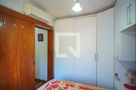 Quarto 1 de apartamento à venda com 2 quartos, 60m² em Jardim Itu, Porto Alegre