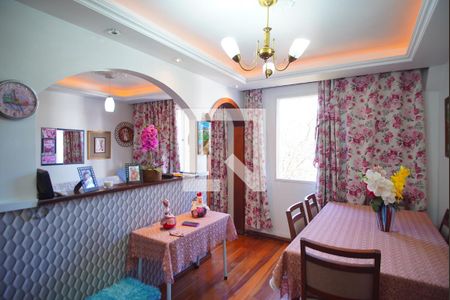 Sala 1 de apartamento à venda com 2 quartos, 60m² em Jardim Itu, Porto Alegre