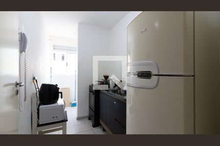 Cozinha de apartamento à venda com 2 quartos, 56m² em Jardim Maringa, São Paulo