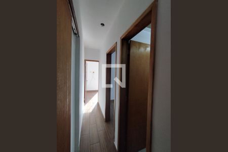 Corredor de apartamento para alugar com 2 quartos, 50m² em Jardim Seckler, São Paulo