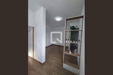 Cozinha de apartamento para alugar com 2 quartos, 50m² em Jardim Seckler, São Paulo