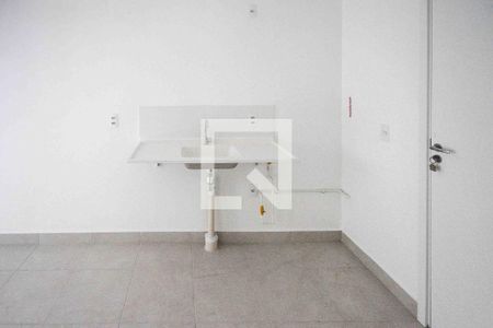 Sala/Cozinha de apartamento para alugar com 2 quartos, 35m² em Vila Graciosa, São Paulo