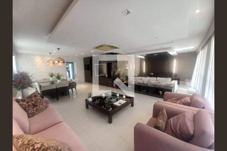 Casa à venda com 5 quartos, 429m² em Barra da Tijuca, Rio de Janeiro