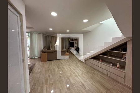 Casa à venda com 5 quartos, 320m² em Recreio dos Bandeirantes, Rio de Janeiro