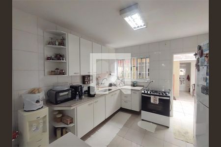 Casa à venda com 3 quartos, 130m² em Parque Jabaquara, São Paulo