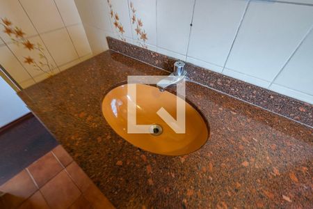 Banheiro 2 de casa à venda com 3 quartos, 150m² em Pompeia, São Paulo