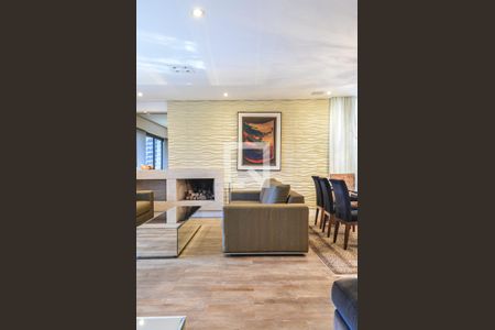 Apartamento à venda com 3 quartos, 240m² em Cerqueira César, São Paulo