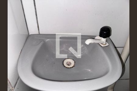 Banheiro  de casa para alugar com 1 quarto, 30m² em Vargem Grande, Rio de Janeiro