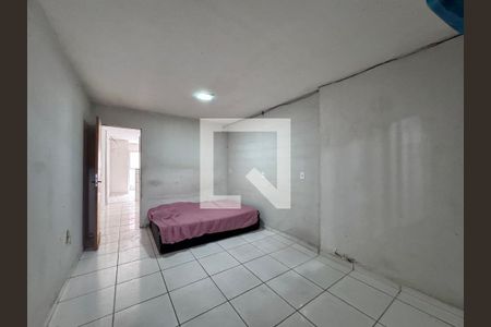 Quarto de casa para alugar com 1 quarto, 30m² em Vargem Grande, Rio de Janeiro