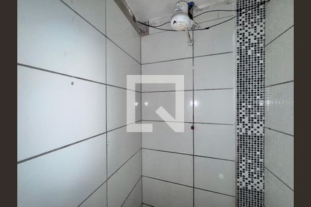 Banheiro  de casa para alugar com 1 quarto, 30m² em Vargem Grande, Rio de Janeiro