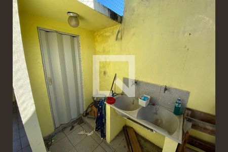 Área Externa de apartamento para alugar com 2 quartos, 170m² em Pilares, Rio de Janeiro