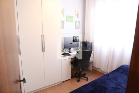 Quarto 2 de apartamento à venda com 2 quartos, 50m² em Milionários, Belo Horizonte