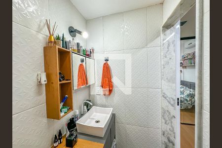 Banheiro de kitnet/studio à venda com 1 quarto, 30m² em Centro, Rio de Janeiro