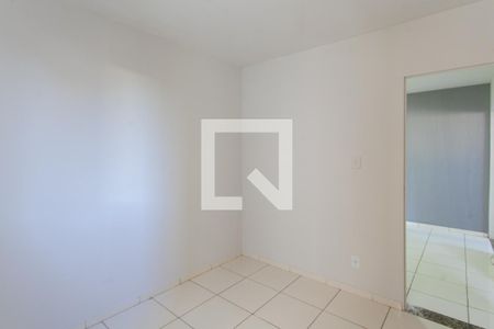 Quarto 1 de apartamento para alugar com 2 quartos, 50m² em Minas Caixa, Belo Horizonte